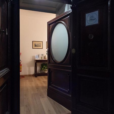 B&B O' Panar Al Duomo 나폴리 외부 사진
